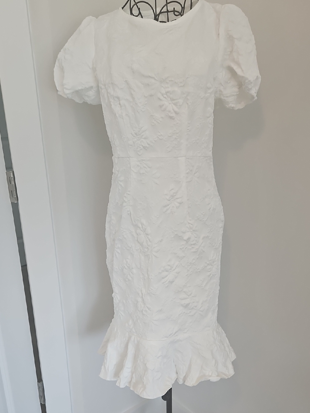 White Textured Puff-Sleeve Midi Dress with Ruffle Hem
